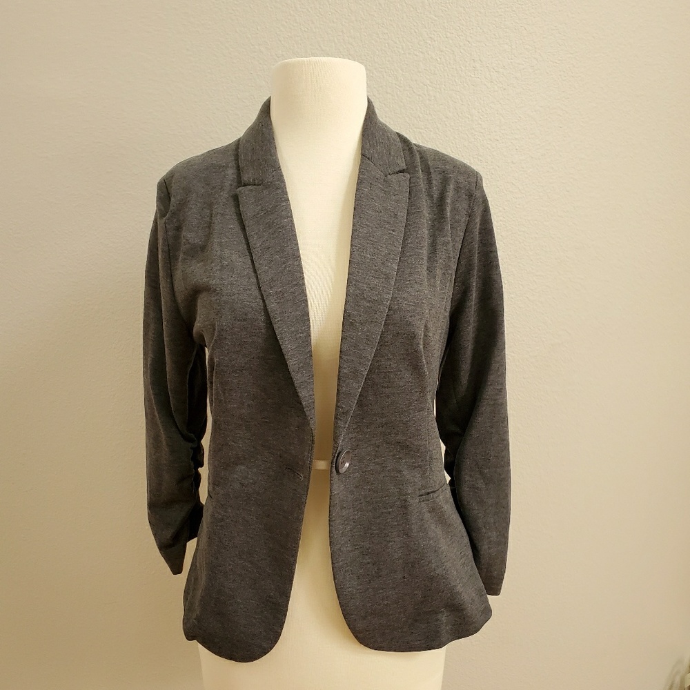 NEW WITH TAG OLIVIA MOON CHARCOAL GREY BLAZER